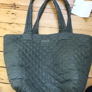 Mz Wallace medium metro tote perfect condition!